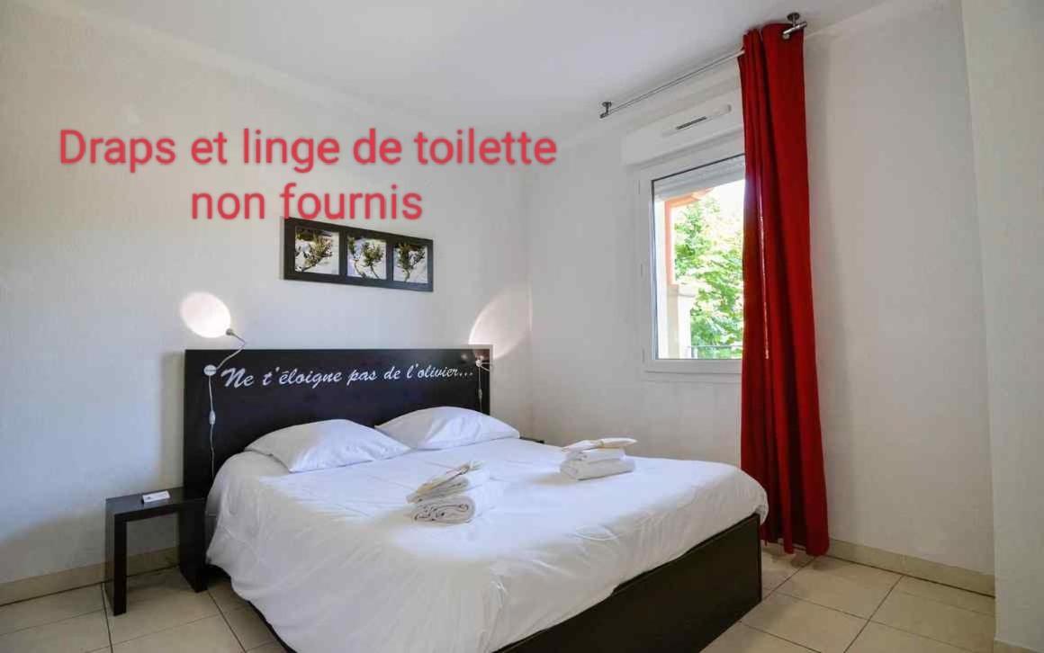 Appartement Entier Dans Residence De Tourisme Azille Extérieur photo